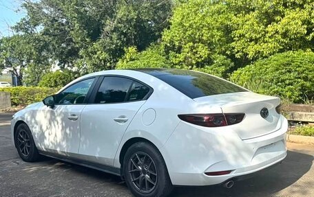 Mazda 3, 2023 год, 1 525 000 рублей, 9 фотография