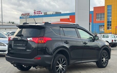 Toyota RAV4, 2014 год, 1 700 000 рублей, 4 фотография