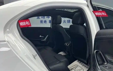 Mercedes-Benz A-Класс, 2022 год, 1 642 000 рублей, 14 фотография