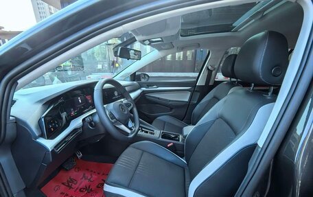Volkswagen Golf VIII, 2023 год, 1 830 000 рублей, 5 фотография