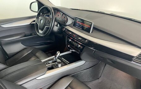 BMW X5, 2018 год, 4 300 000 рублей, 14 фотография