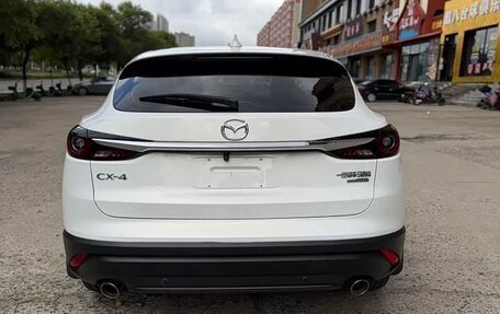 Mazda CX-4, 2021 год, 1 734 010 рублей, 3 фотография
