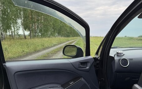 Mitsubishi Colt VI рестайлинг, 2003 год, 315 000 рублей, 16 фотография