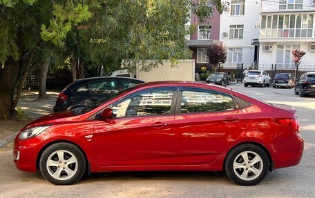 Hyundai Solaris II рестайлинг, 2014 год, 850 000 рублей, 3 фотография