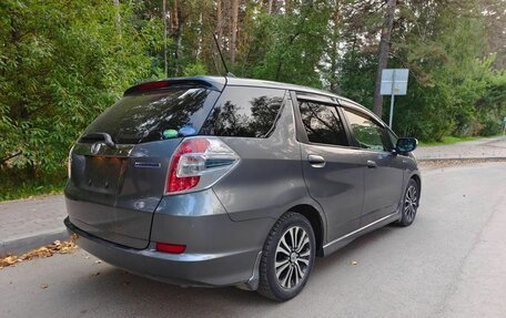 Honda Fit Shuttle I рестайлинг, 2015 год, 1 120 000 рублей, 3 фотография