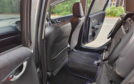 Honda Fit Shuttle I рестайлинг, 2015 год, 1 120 000 рублей, 15 фотография
