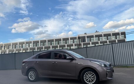 KIA Rio IV, 2020 год, 1 350 000 рублей, 2 фотография