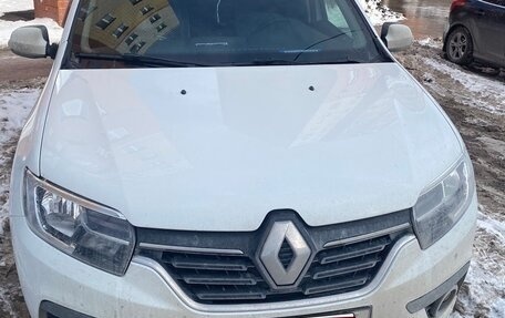 Renault Logan II, 2020 год, 900 000 рублей, 7 фотография