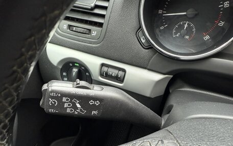 Skoda Yeti I рестайлинг, 2012 год, 1 000 000 рублей, 10 фотография