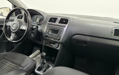 Volkswagen Polo VI (EU Market), 2015 год, 725 000 рублей, 15 фотография