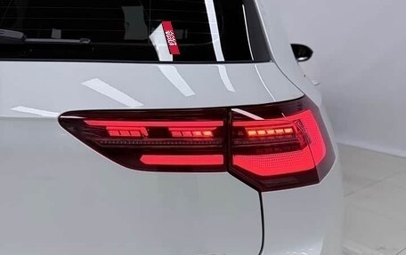 Volkswagen Golf VIII, 2022 год, 1 910 000 рублей, 4 фотография