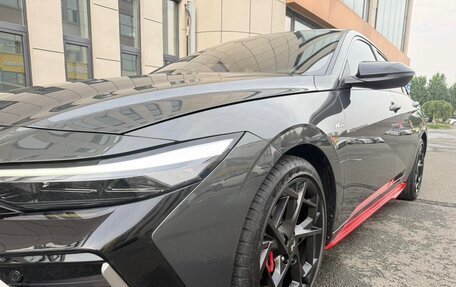 Hyundai Elantra, 2023 год, 1 380 000 рублей, 4 фотография