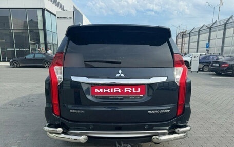 Mitsubishi Pajero Sport III рестайлинг, 2018 год, 2 990 000 рублей, 5 фотография
