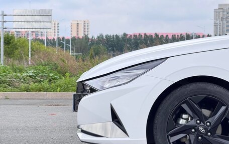 Hyundai Elantra, 2022 год, 1 180 000 рублей, 4 фотография
