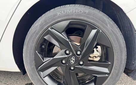 Hyundai Elantra, 2022 год, 1 180 000 рублей, 17 фотография
