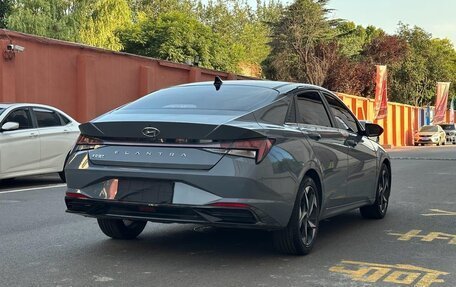 Hyundai Elantra, 2022 год, 1 160 000 рублей, 5 фотография
