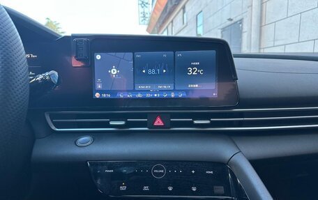 Hyundai Elantra, 2022 год, 1 160 000 рублей, 12 фотография