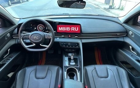 Hyundai Elantra, 2022 год, 1 160 000 рублей, 11 фотография