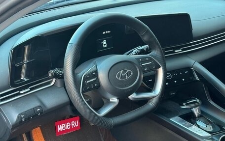 Hyundai Elantra, 2022 год, 1 160 000 рублей, 8 фотография