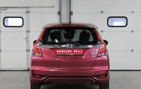 Honda Fit III, 2018 год, 1 295 000 рублей, 6 фотография