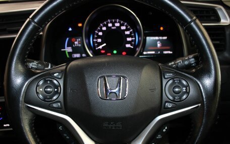 Honda Fit III, 2018 год, 1 295 000 рублей, 17 фотография