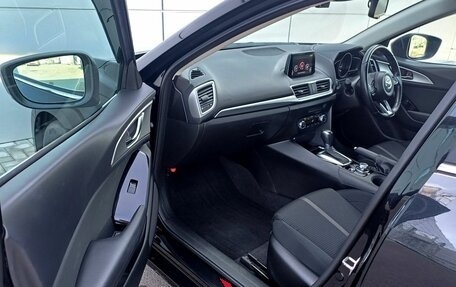 Mazda 3, 2018 год, 1 744 000 рублей, 11 фотография