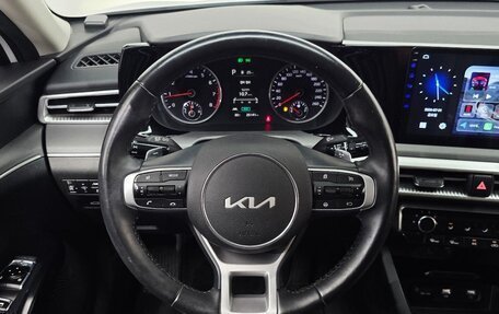 KIA K5, 2023 год, 1 850 000 рублей, 17 фотография