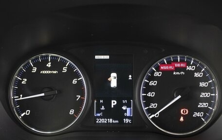 Mitsubishi Outlander III рестайлинг 3, 2017 год, 1 590 000 рублей, 14 фотография