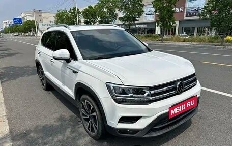 Volkswagen Tharu, 2022 год, 1 900 334 рублей, 5 фотография