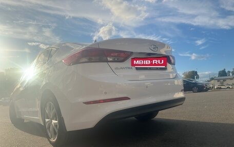 Hyundai Elantra VI рестайлинг, 2017 год, 1 620 000 рублей, 3 фотография