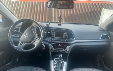 Hyundai Elantra VI рестайлинг, 2017 год, 1 620 000 рублей, 20 фотография