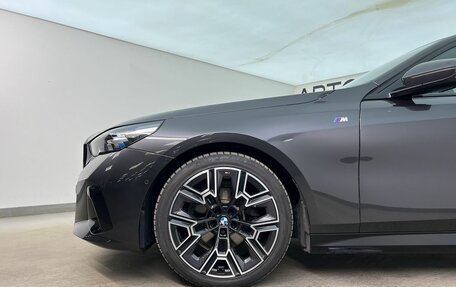 BMW 5 серия, 2024 год, 7 700 000 рублей, 8 фотография