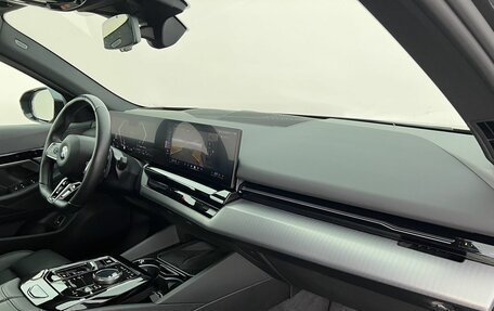 BMW 5 серия, 2024 год, 7 700 000 рублей, 14 фотография