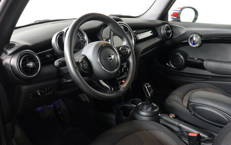 MINI Hatch, 2021 год, 2 200 000 рублей, 9 фотография