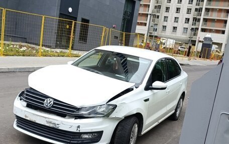 Volkswagen Polo VI (EU Market), 2018 год, 700 000 рублей, 1 фотография