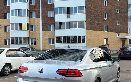 Volkswagen Passat B8 рестайлинг, 2015 год, 1 500 000 рублей, 4 фотография