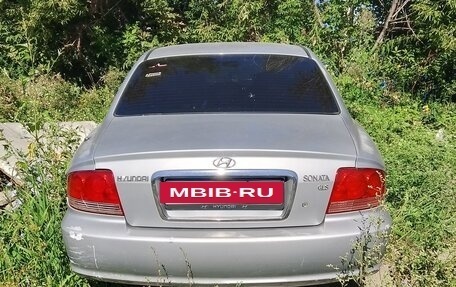 Hyundai Sonata IV рестайлинг, 2005 год, 180 000 рублей, 3 фотография