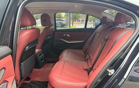 BMW 3 серия, 2023 год, 2 910 000 рублей, 13 фотография