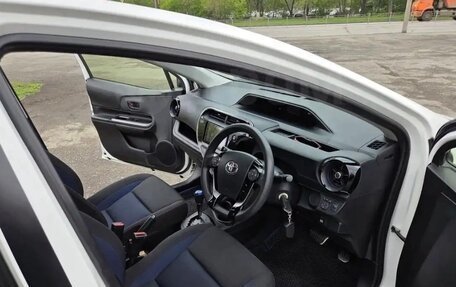 Toyota Aqua I, 2020 год, 1 450 000 рублей, 8 фотография