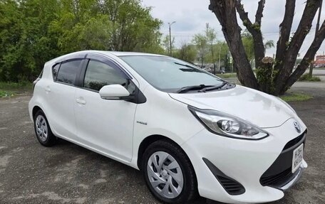 Toyota Aqua I, 2020 год, 1 450 000 рублей, 6 фотография