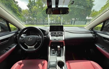 Lexus NX I, 2018 год, 2 340 000 рублей, 8 фотография