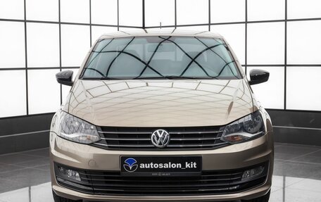 Volkswagen Polo VI (EU Market), 2017 год, 1 390 000 рублей, 2 фотография