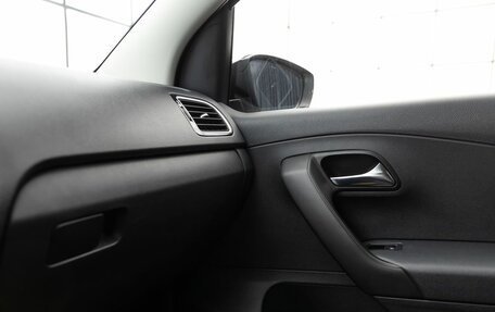 Volkswagen Polo VI (EU Market), 2017 год, 1 390 000 рублей, 14 фотография