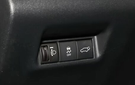 Toyota RAV4, 2025 год, 4 440 334 рублей, 8 фотография