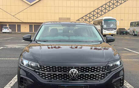 Volkswagen Passat B8 рестайлинг, 2021 год, 1 880 000 рублей, 2 фотография