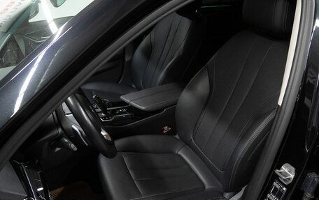 BMW 5 серия, 2021 год, 4 850 000 рублей, 11 фотография