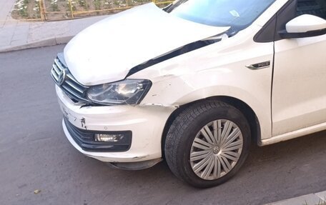 Volkswagen Polo VI (EU Market), 2018 год, 700 000 рублей, 9 фотография