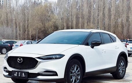 Mazda CX-4, 2023 год, 1 720 000 рублей, 1 фотография