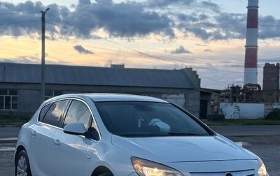 Opel Astra J, 2011 год, 620 000 рублей, 1 фотография