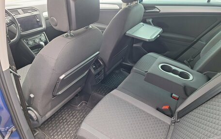 Volkswagen Tiguan II, 2018 год, 2 950 000 рублей, 17 фотография